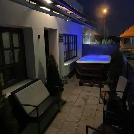 Varosi Idill * Veszprém