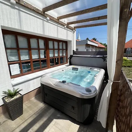 Apartamento Városi Idill *