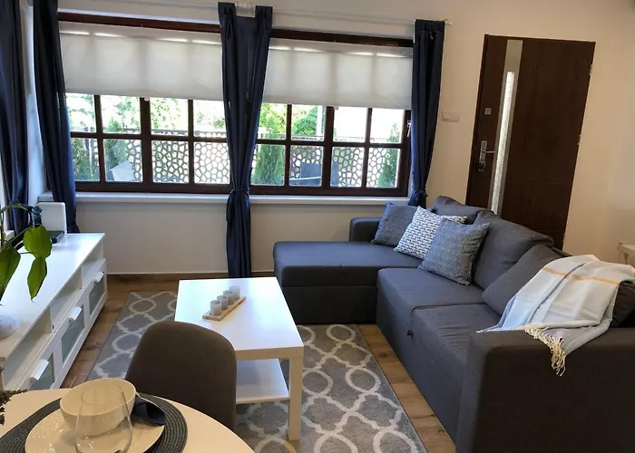 Varosi Idill 아파트