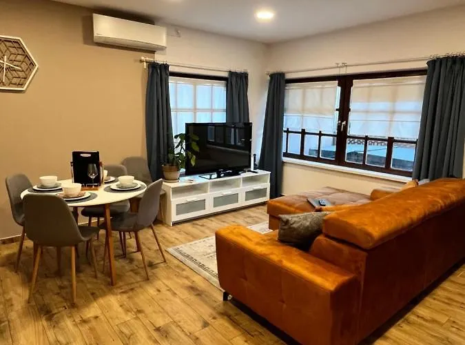 Varosi Idill 베스프렘