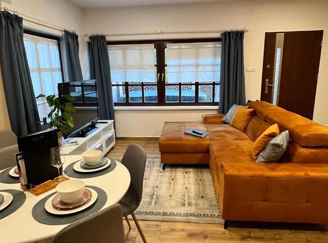 아파트 Varosi Idill *